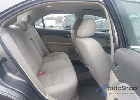 2011 Ford Fusion Se z USA, uszkodzony, nr VIN 3FAHP0HAXBR315666